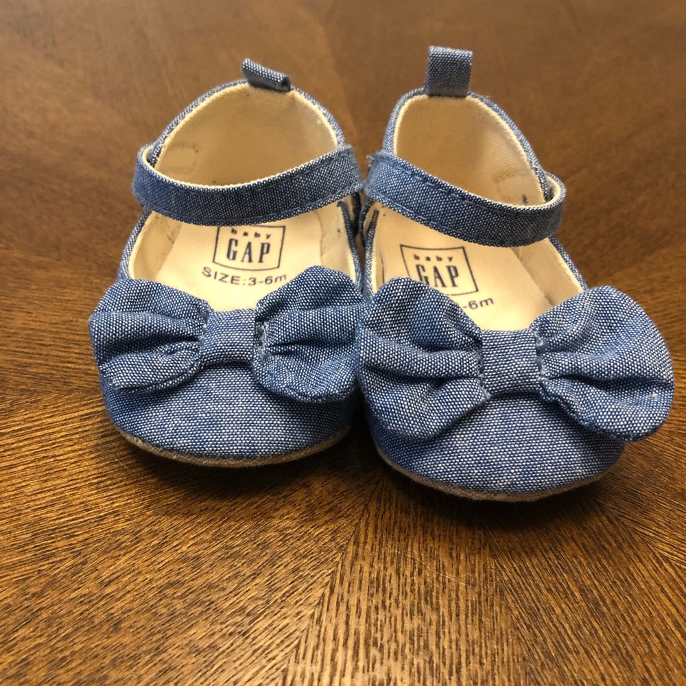 BabyGap Chambray bow flats
